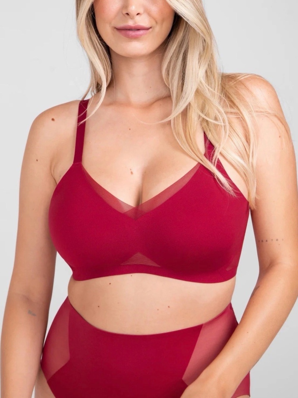 HONEYLOVE Wireless Bra Size 1X 40 C D Comfy Basic Staple Minimalist red